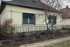 Döbrököz ingatlanok
