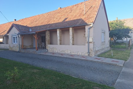 Kaposszekcső ingatlanok