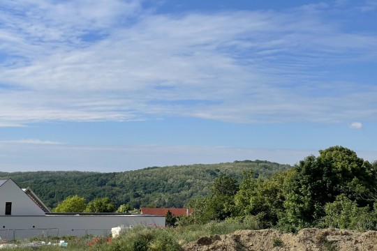 Győrújbarát ingatlanok
