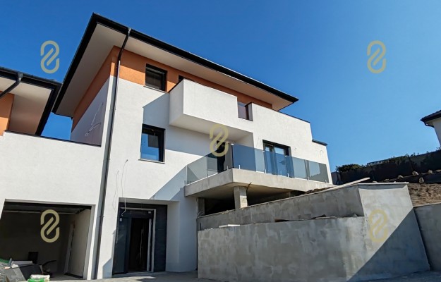 ÜRÖMI LUXUS OTTHONOK