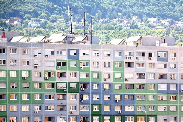 Hol érdemes ingatlant venni? Új elemzés érkezett!