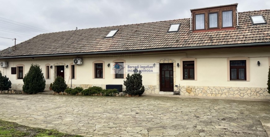 Mád Eladó Ház