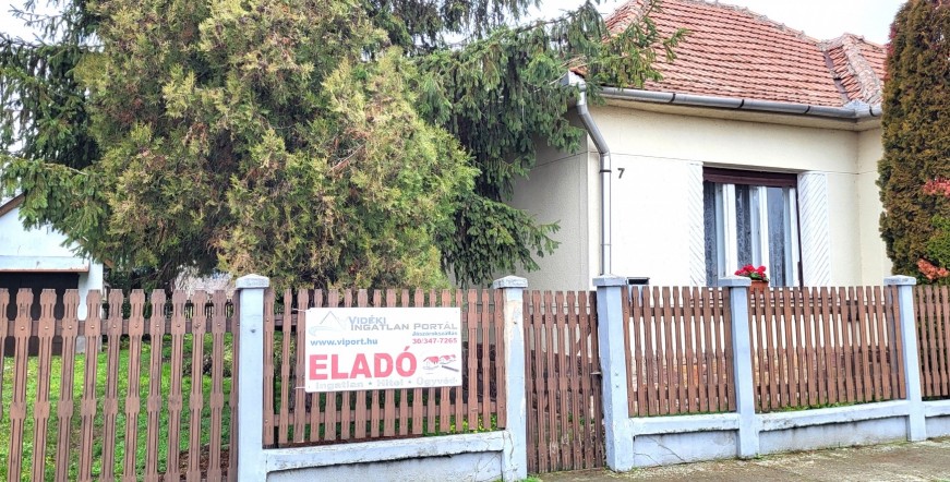 Visznek Eladó Ház Dobó Katica