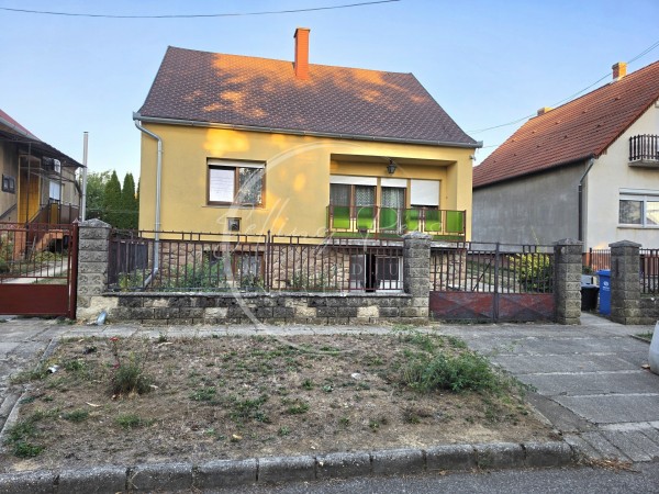 Pécs ingatlanok