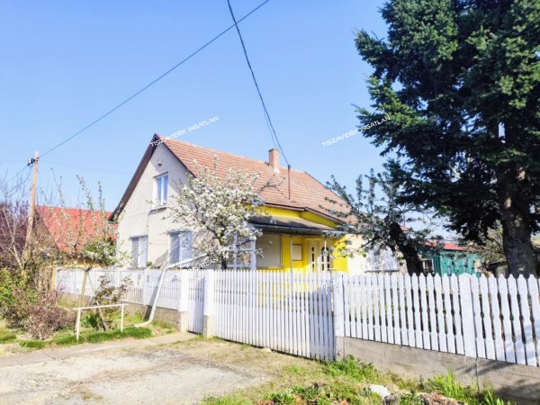 Nagykörű ingatlanok