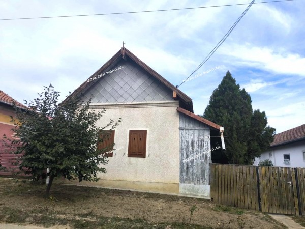 Nagykörű ingatlanok