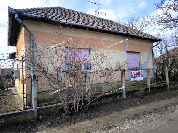 Nagykörű ingatlanok