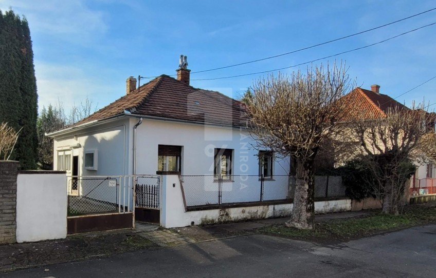 Pécs Eladó Ház Ág utca