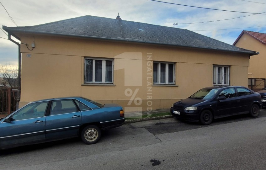 Pécs Eladó Ház Szent Borbála utca