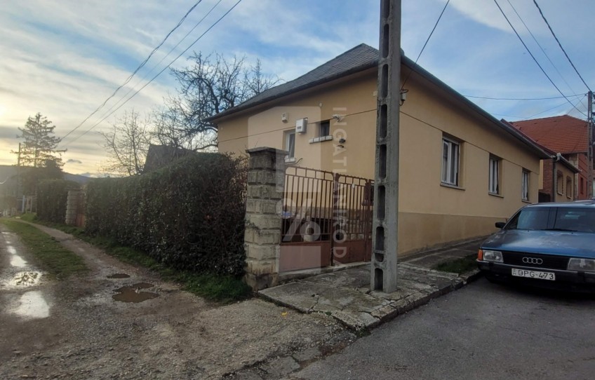 Pécs Eladó Ház Szent Borbála utca