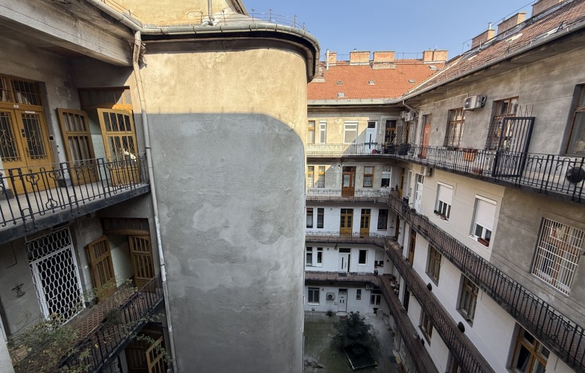 Budapest VII. kerület Eladó Lakás István utca