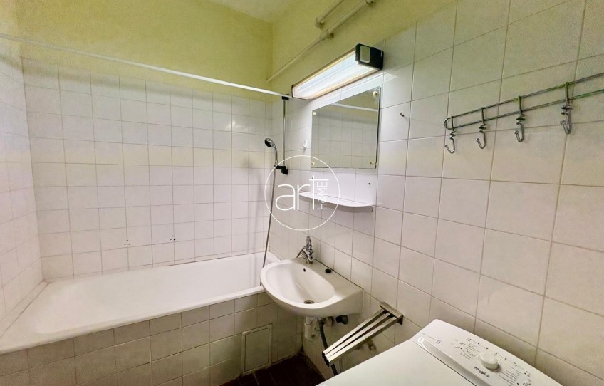 Szeged Eladó Lakás Bárka utca
