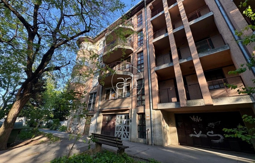 Szeged Eladó Lakás Bárka utca