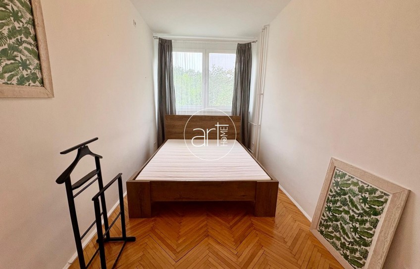 Szeged Eladó Lakás Alsó kikötő sor