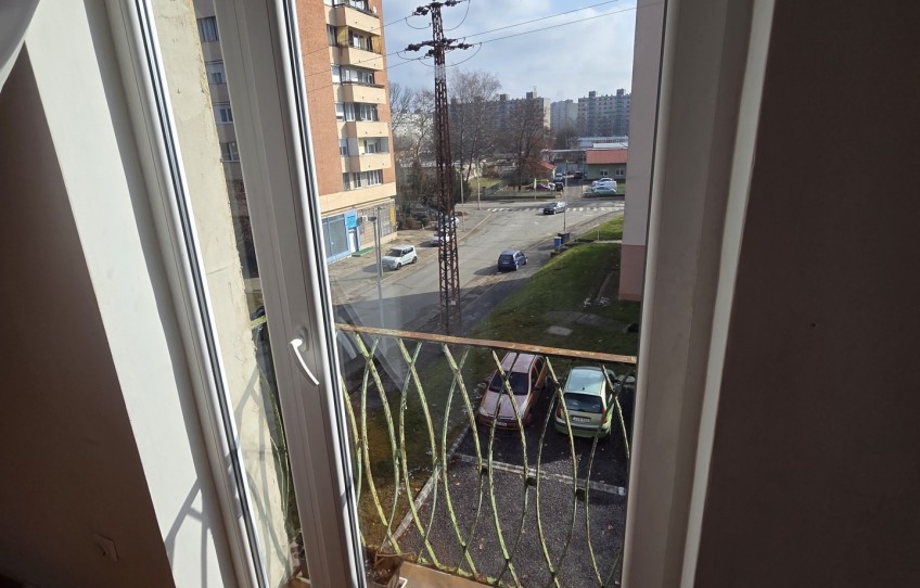 Ózd Eladó Lakás Árpád Vezér 