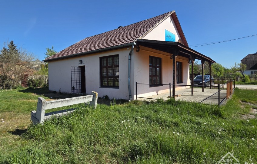 Ózd Eladó Vendéglátás Áchim 