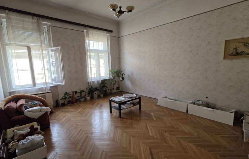 Budapest I. kerület Eladó Lakás Attila út