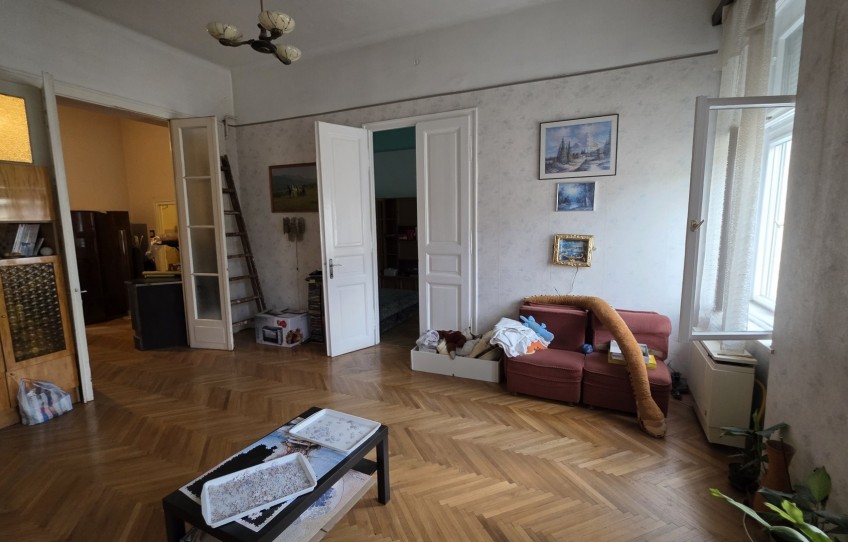 Budapest I. kerület Eladó Lakás Attila út