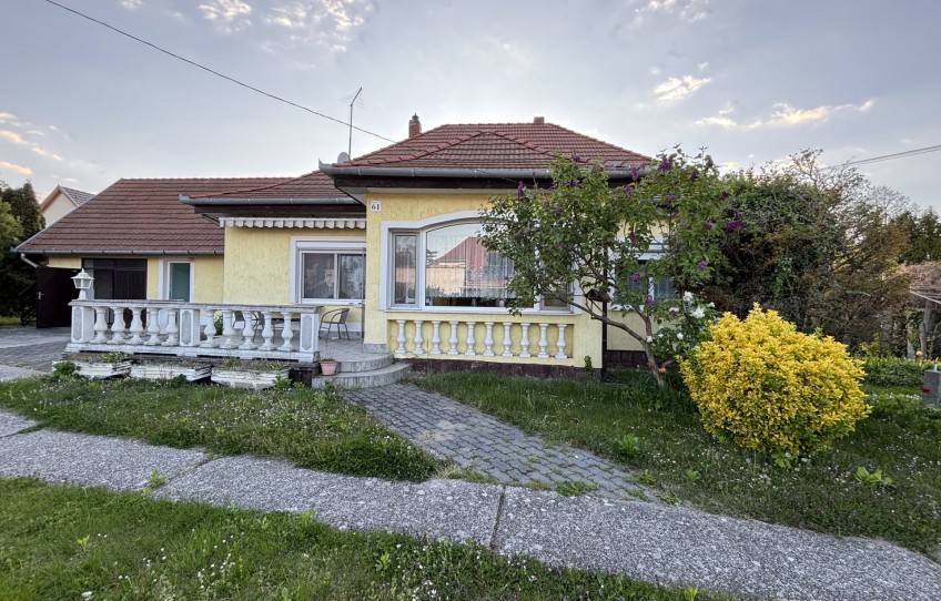 Balatonmáriafürdő Eladó Ház