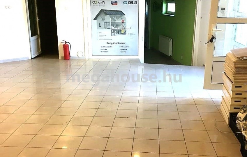Budapest I. kerület Eladó Üzlethelyiség Hegyalja út