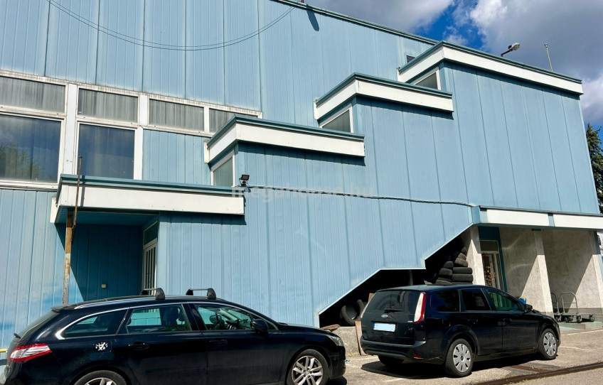 Budaörs Eladó Üzlethelyiség