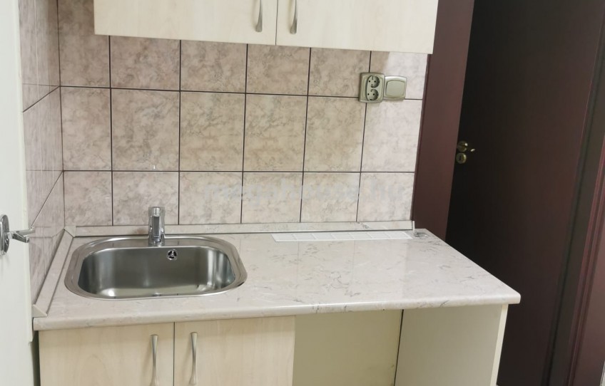 Budapest XI. kerület Eladó Üzlethelyiség
