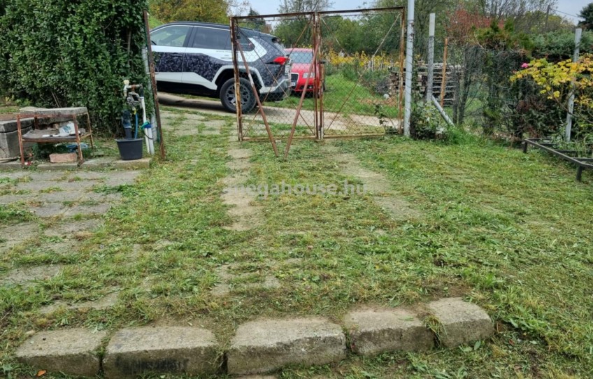 Törökbálint Eladó Telek
