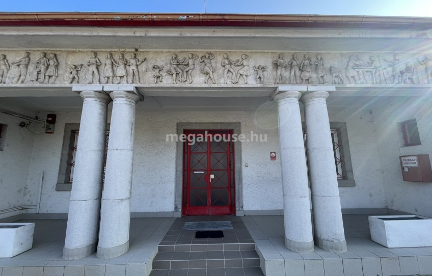 Budaörs Kiadó Ipari