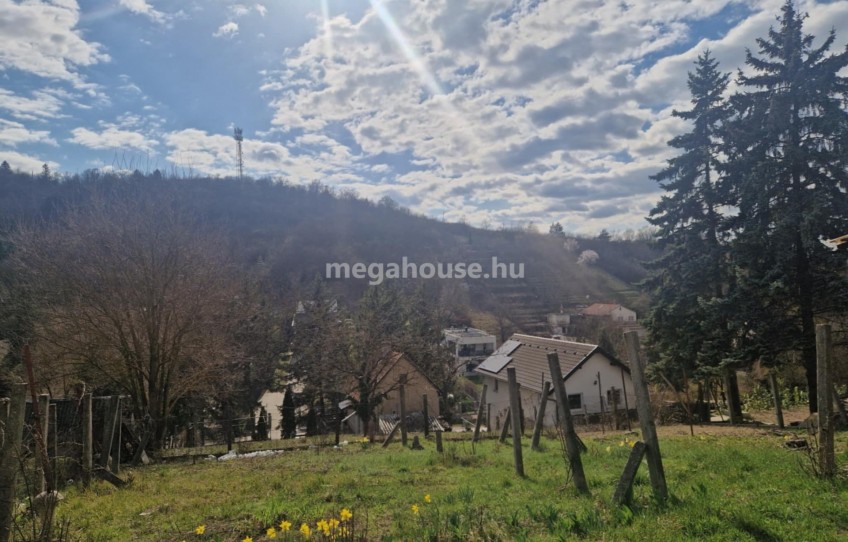Biatorbágy Eladó Telek