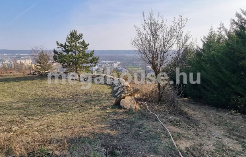 Budaörs Eladó Telek