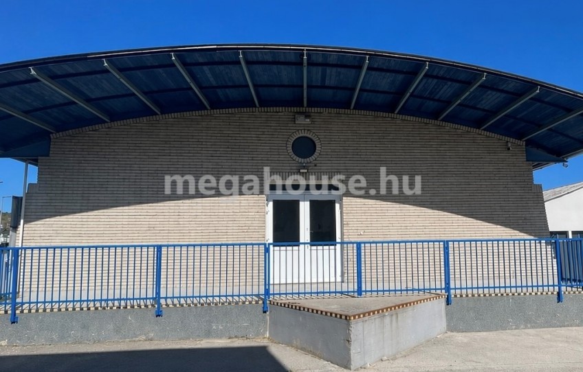 Budaörs Kiadó Üzlethelyiség