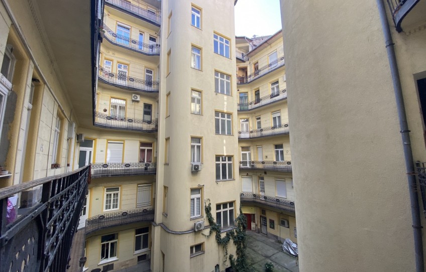 Budapest I. kerület Eladó Lakás Gellérthegy utca