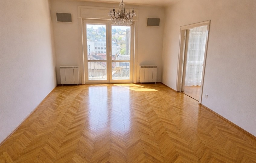 Budapest II. kerület Eladó Lakás Varsányi udvar