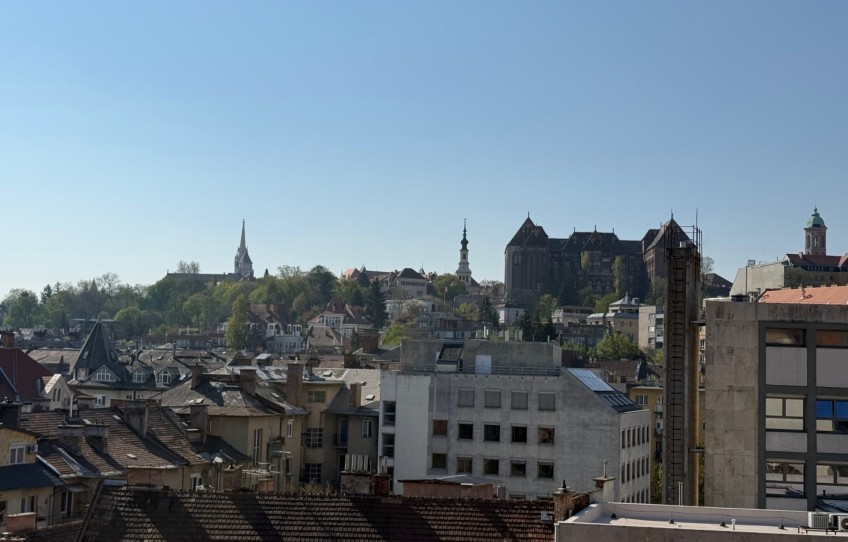 Budapest II. kerület Eladó Lakás Varsányi udvar