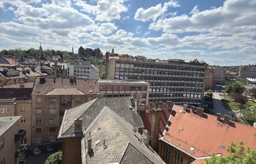 Budapest II. kerület Eladó Lakás Varsányi udvar