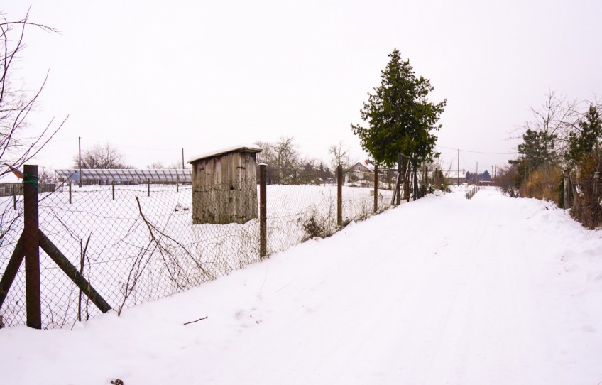 Taksony Eladó Telek
