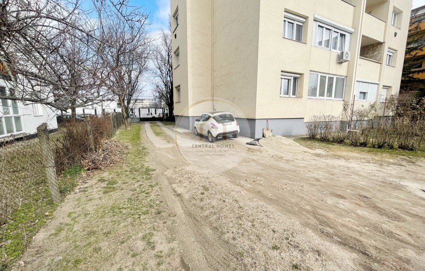 Debrecen Eladó Garázs Dóczy József utca