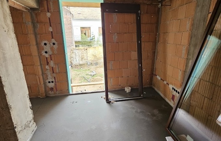 Pécs Eladó Lakás Perczel Miklós utca