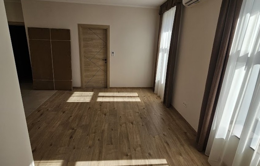 Pécs Kiadó Iroda Ferenc utca