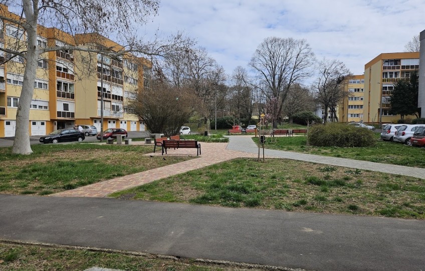 Pécs Eladó Lakás Nagy Imre út