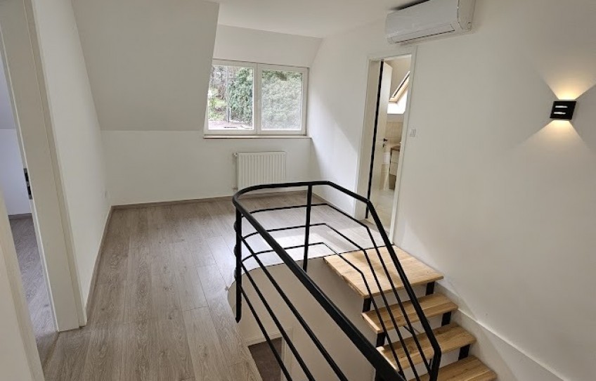 Pécs Eladó Ház Jakabhegyi út