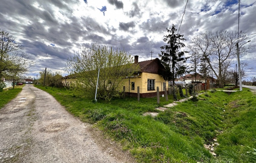 Sarkad Eladó Ipari