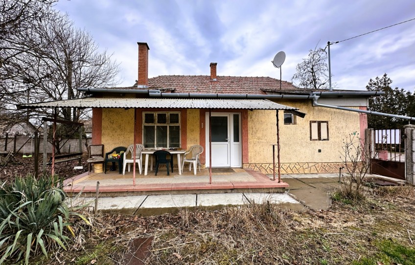 Sarkad Eladó Ház Újtelek