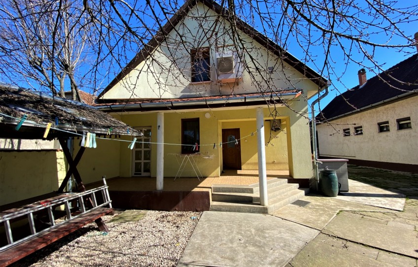 Sarkad Eladó Ház