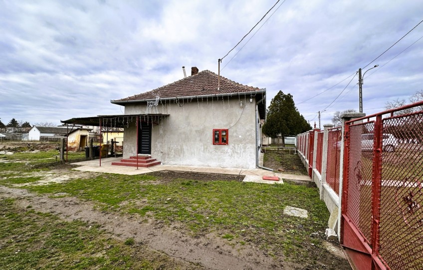 Sarkad Eladó Ház