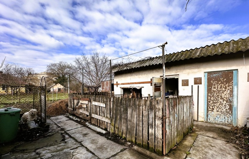 Sarkad Eladó Ház Újtelek