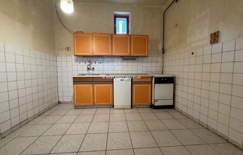 Miskolc Eladó Ház Köztársaság utca
