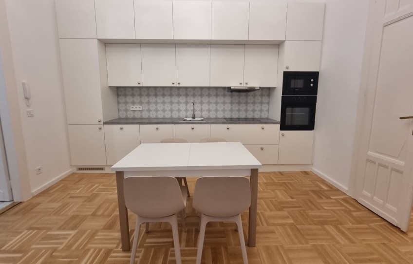 Budapest V. kerület Kiadó Lakás Papnövelde utca