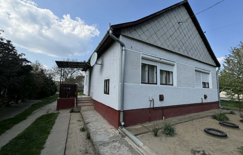 Berettyóújfalu Eladó Ház