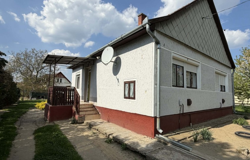 Berettyóújfalu Eladó Ház